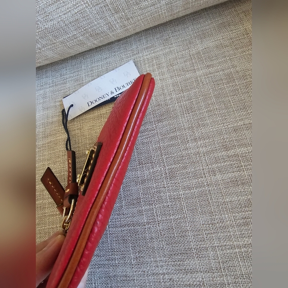 Dooney & Bourke Pebble Grain Small Coin Case Key Fob, Red ♥️ - Picture 7 of 8